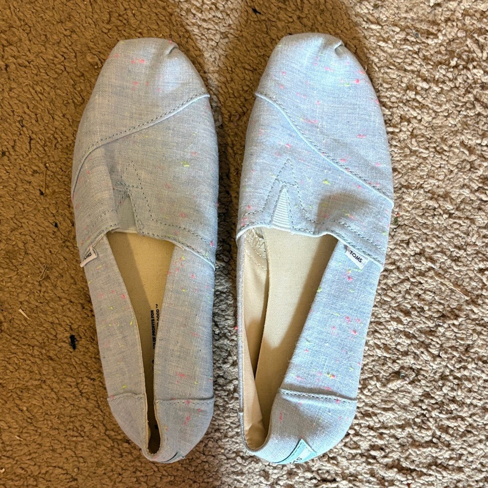 Toms Women's Light Blue Flats with Speckled Design